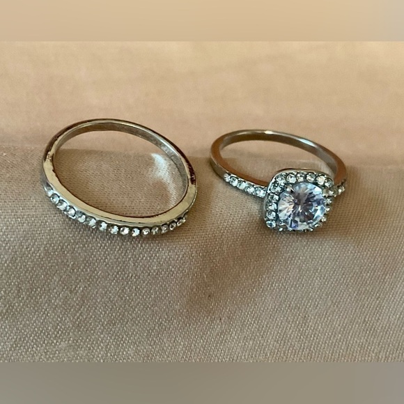 Elegant 2 Piece set, Size 9, BN - Picture 3 of 4